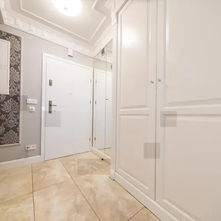 Luxury - Old Town - Rynek Apartmán *